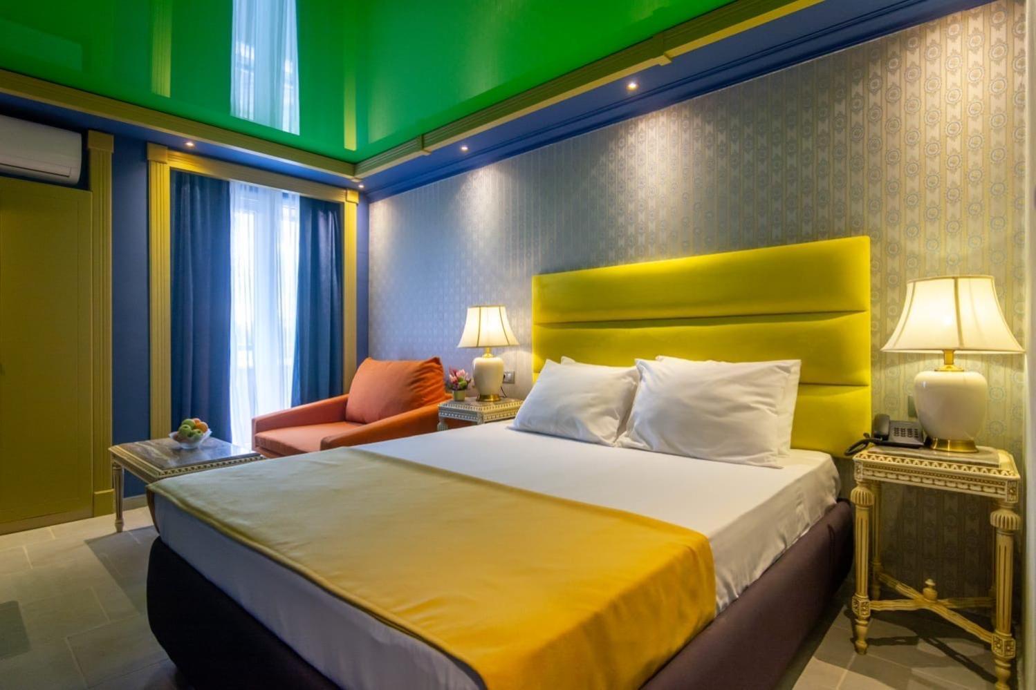 Hotel Craiova By Phoenicia Blue View Olimp Exterior photo
